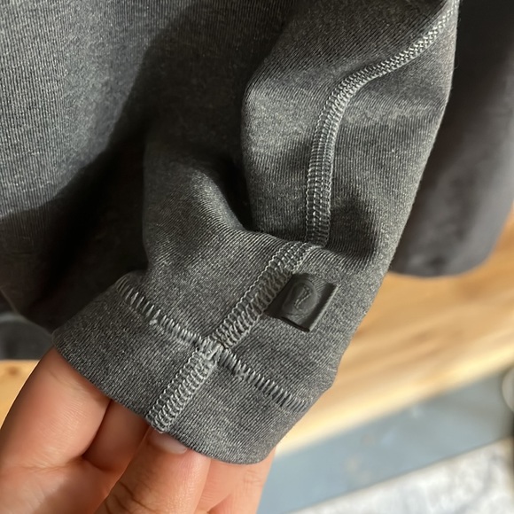 LULULEMON Long Sleeve Open Back Tee - Picture 9 of 10